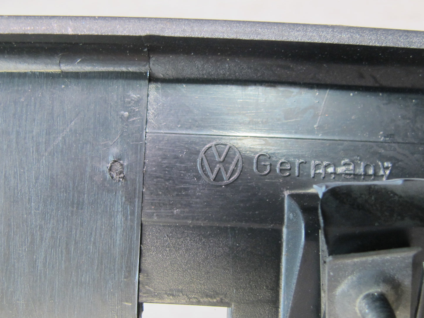 99-03 VW Eurovan T4 Set of 3 Dash Front Left Center Right Air Vent OEM