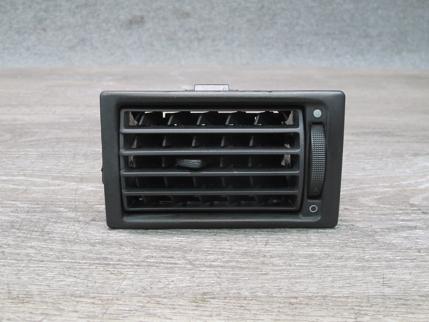 99-03 VW Eurovan T4 Set of 3 Dash Front Left Center Right Air Vent OEM