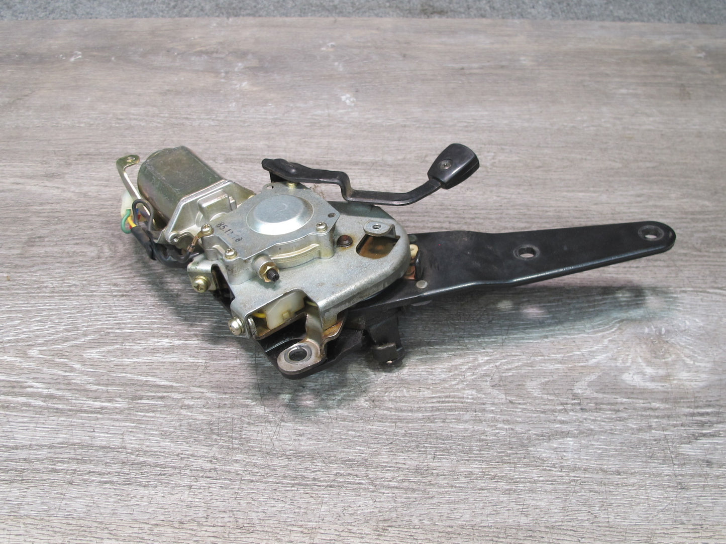 86-89 Nissan Z31 300ZX 2+0 Front Left Seat Adjust Control Motor OEM