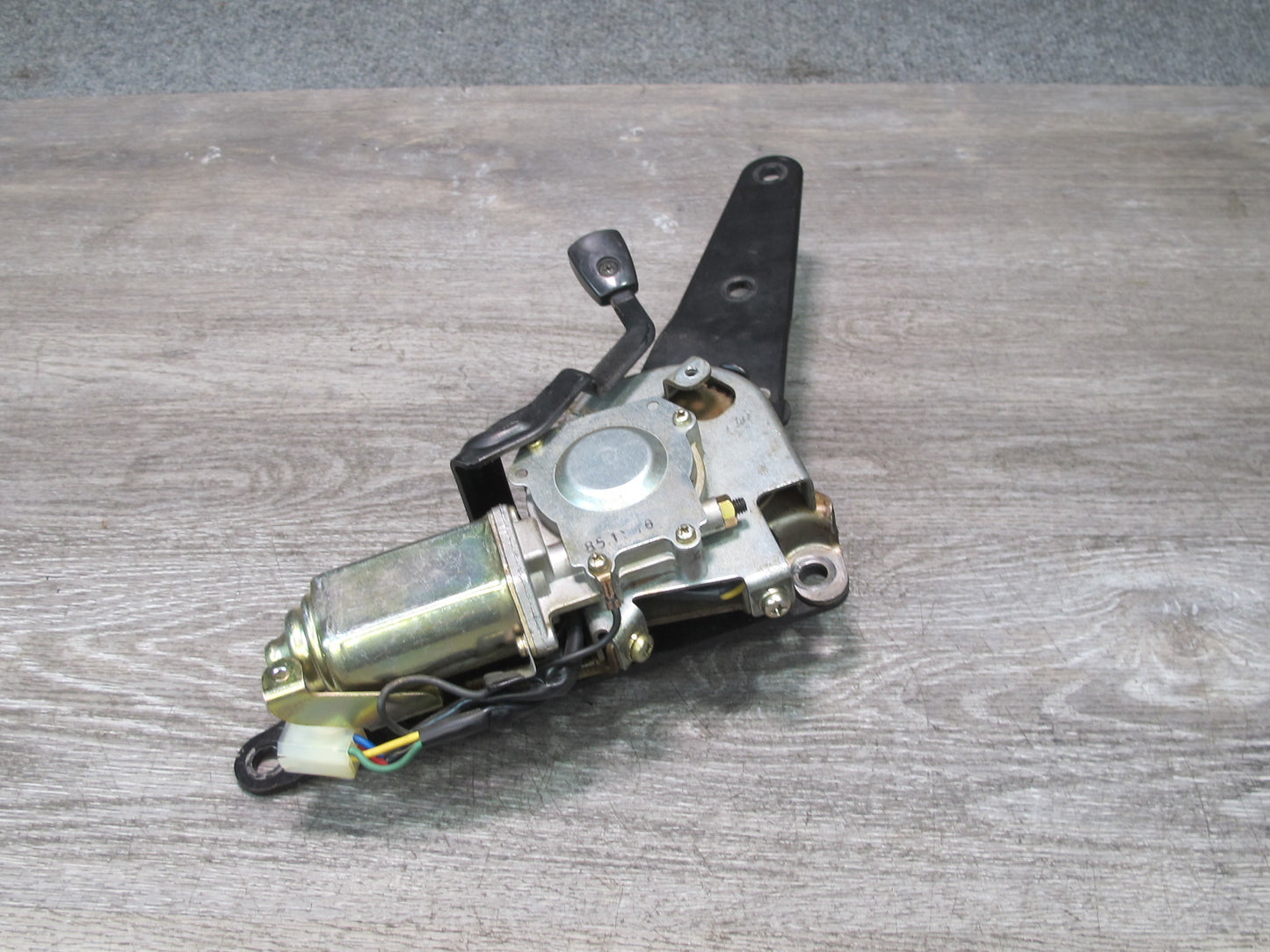 86-89 Nissan Z31 300ZX 2+0 Front Left Seat Adjust Control Motor OEM