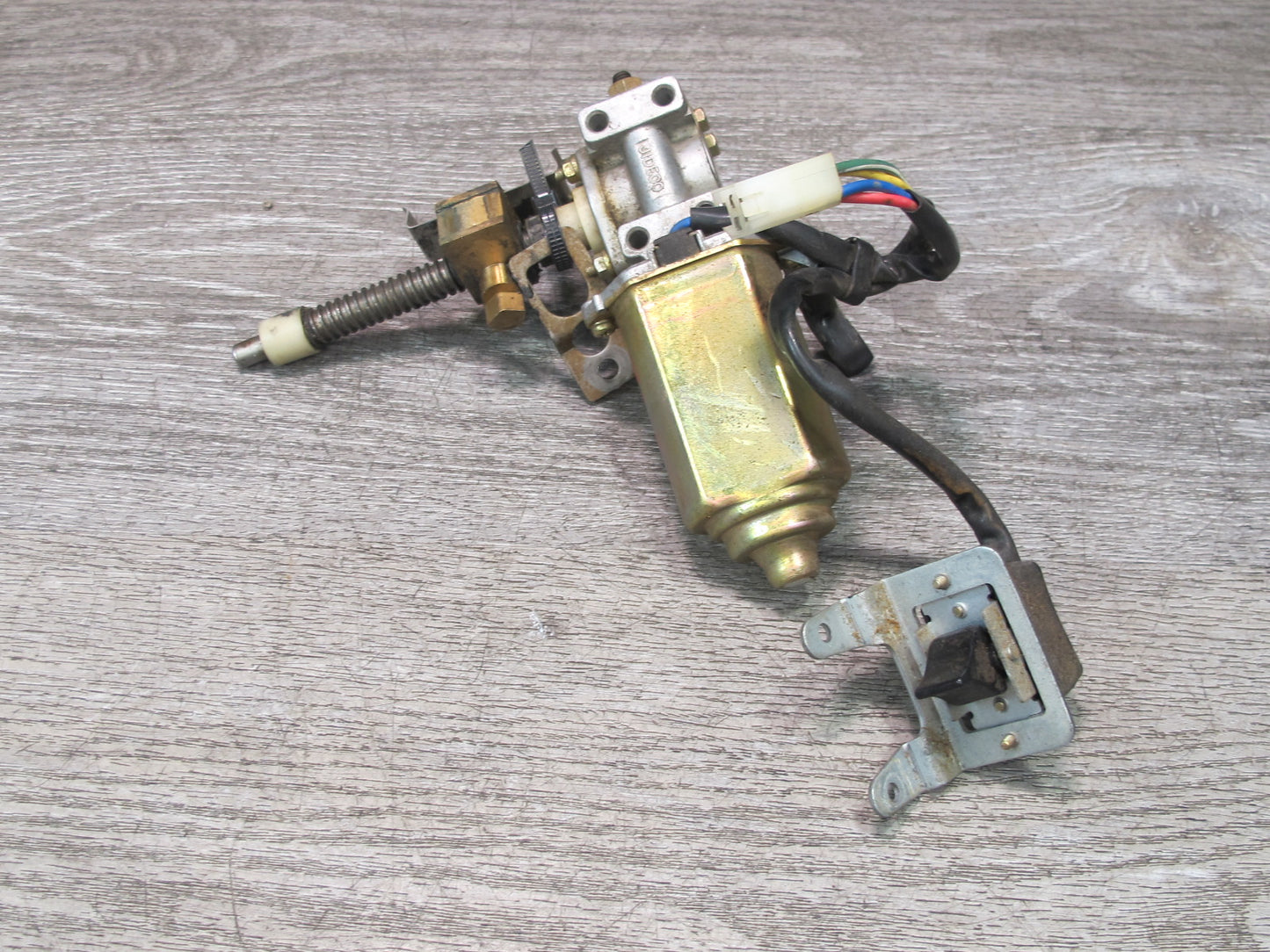 86-89 Nissan Z31 300ZX 2+0 Front Left Seat Adjust Control Motor OEM