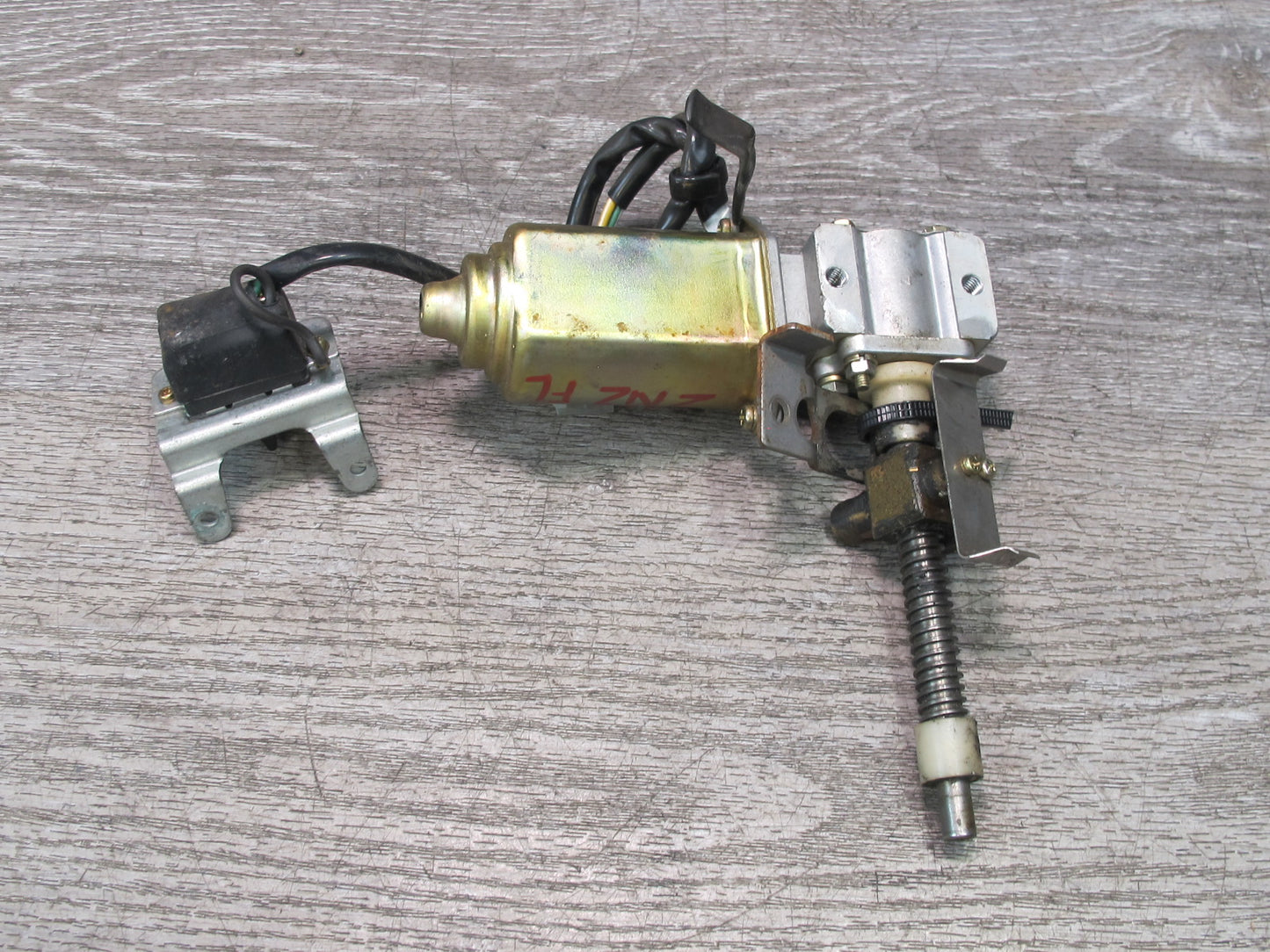 86-89 Nissan Z31 300ZX 2+0 Front Left Seat Adjust Control Motor OEM