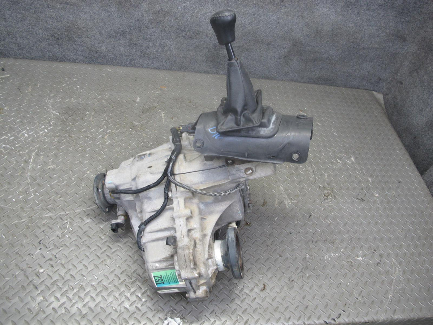 99-01 Isuzu Vehicross 4WD A/T Transfer Case TOD Torque ON Demand 144K OEM