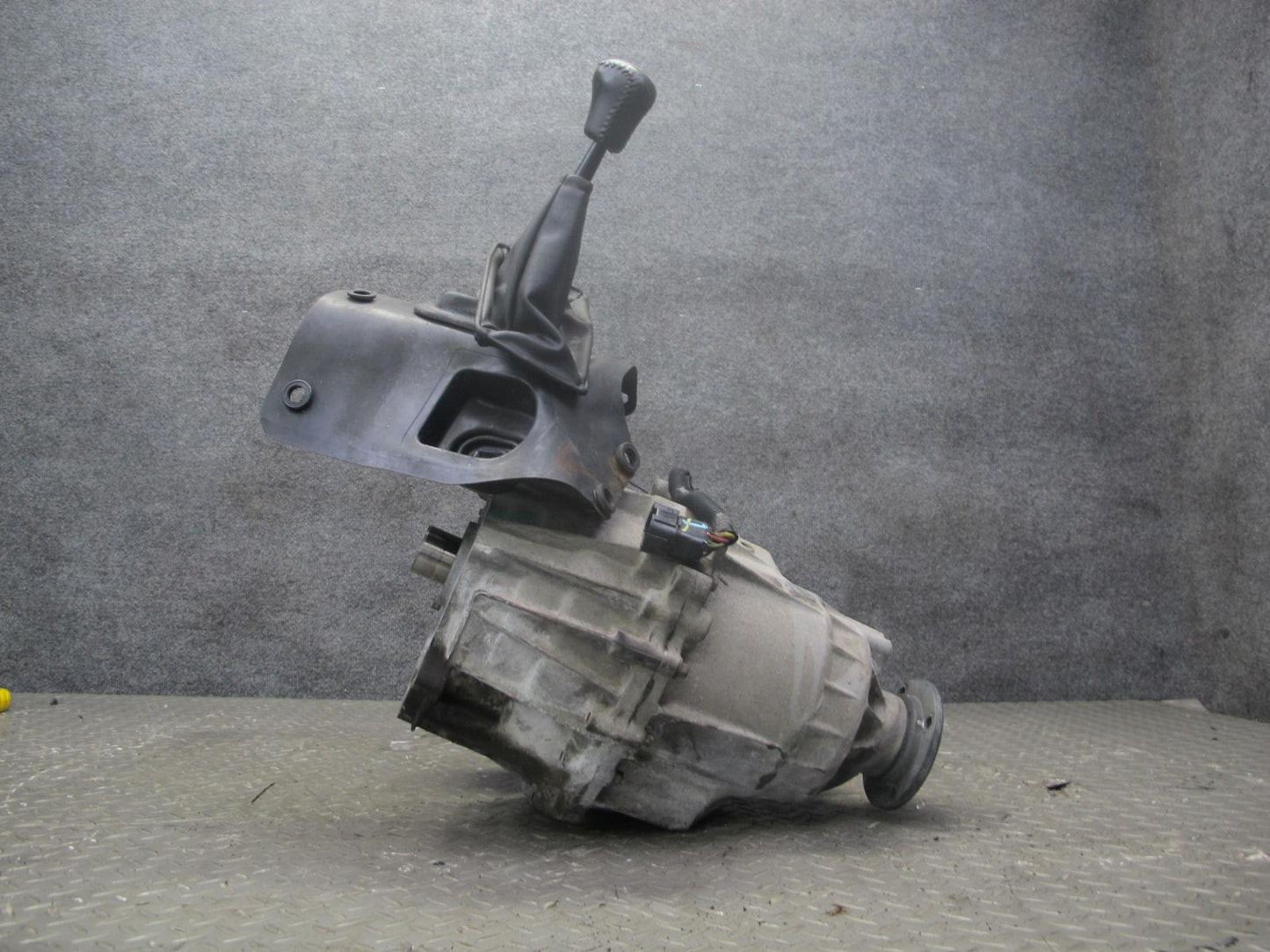 99-01 Isuzu Vehicross 4WD A/T Transfer Case TOD Torque ON Demand 144K OEM