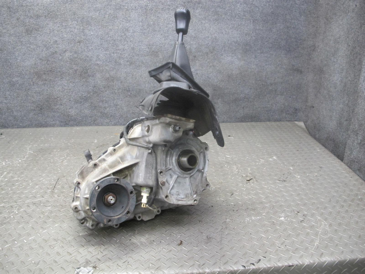 99-01 Isuzu Vehicross 4WD A/T Transfer Case TOD Torque ON Demand 144K OEM