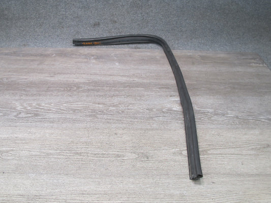 94-99 BMW E36 328iC Coupe Convertible Front Hood Weatherstrip Rubber Seal Set