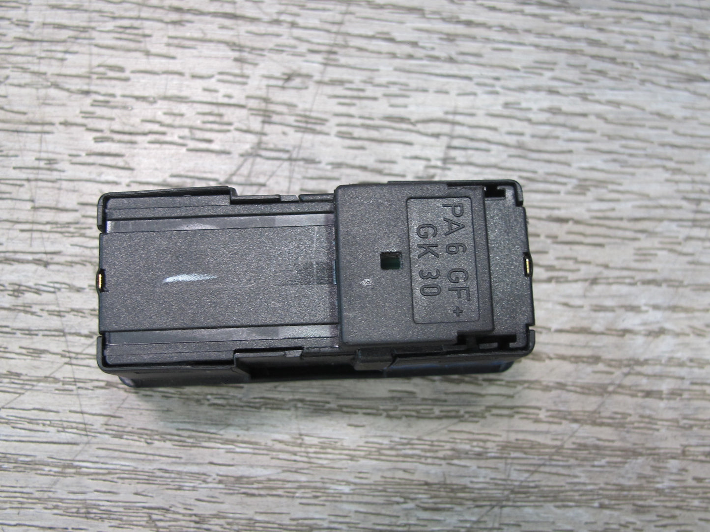 01-06 BMW E46 325Ci 330Ci Sunroof Control Button Switch 6907288 OEM