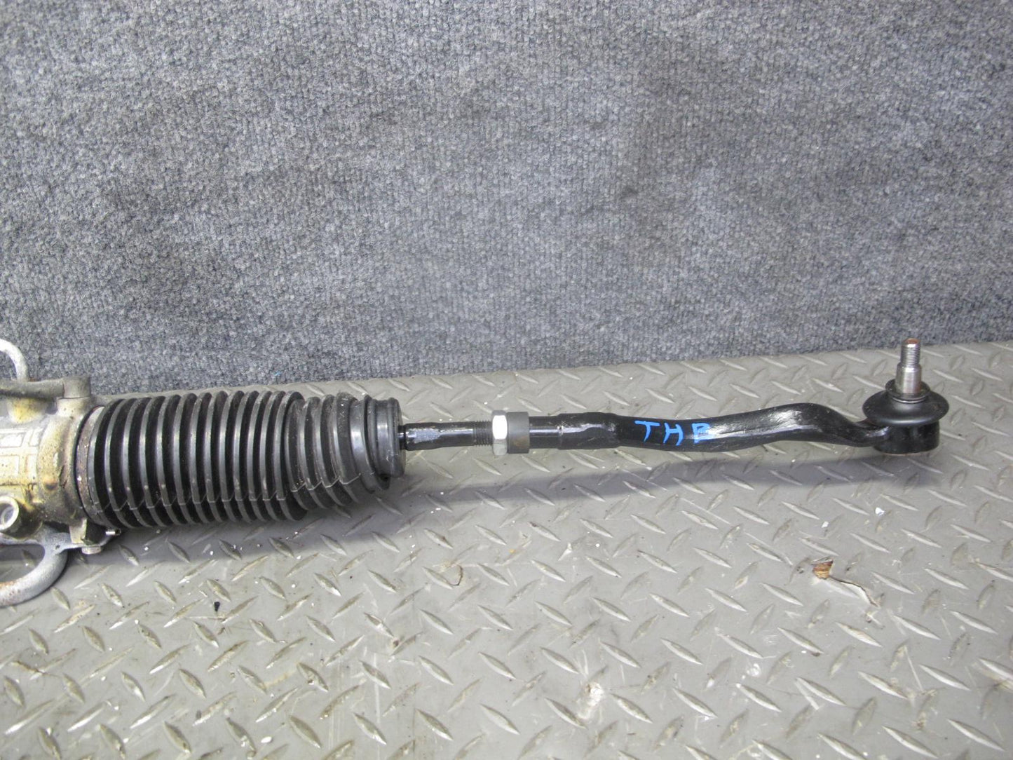94-99 BMW E36 325iC 328iC Hydraulic Power Steering Rack & Pinion 1140828 OEM