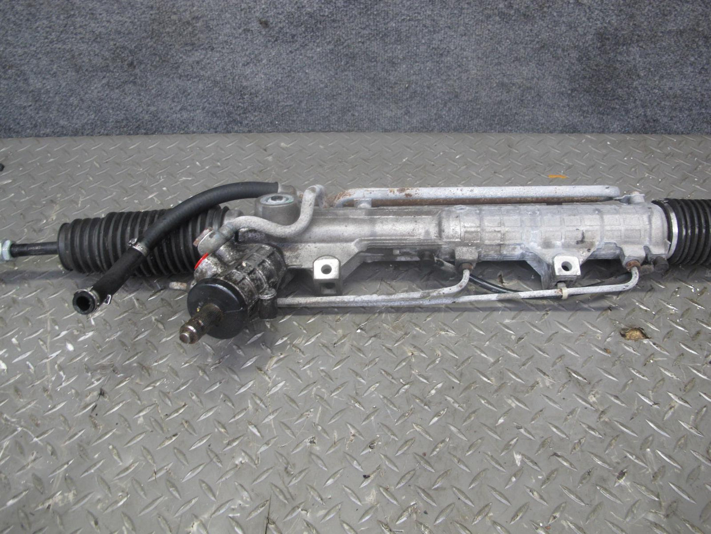 94-99 BMW E36 325iC 328iC Hydraulic Power Steering Rack & Pinion 1140828 OEM