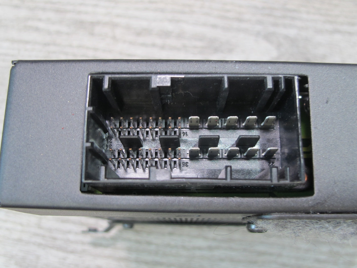 01-06 BMW E46 325Ci 330Ci Coupe Harman Kardon Audio Amplifier AMP 6946985 OEM