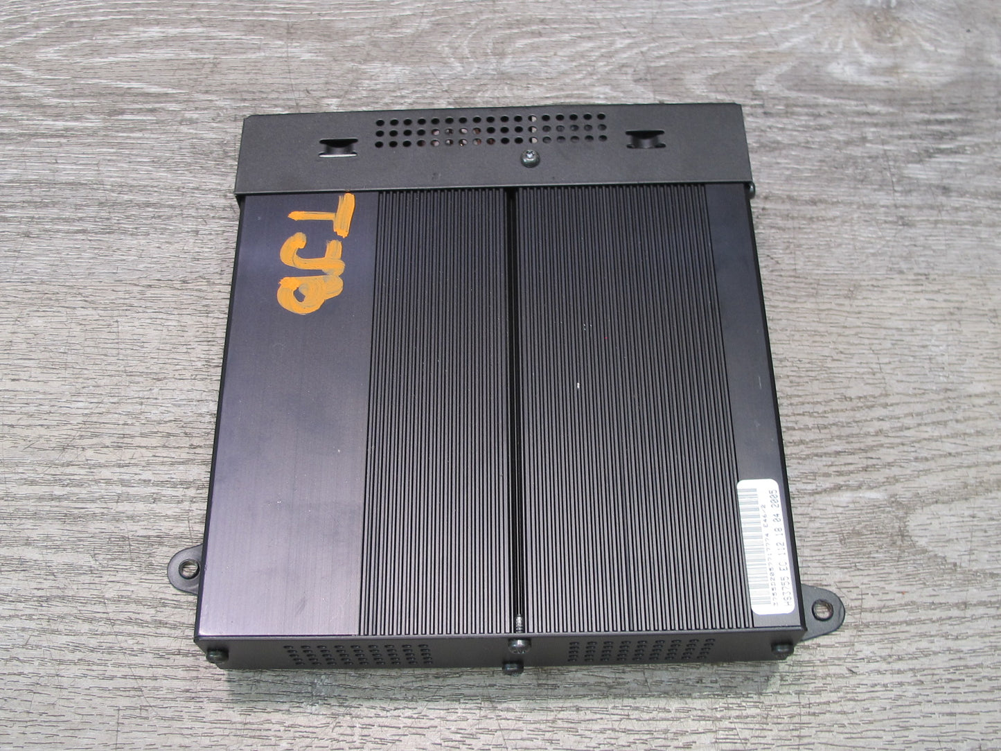 01-06 BMW E46 325Ci 330Ci Coupe Harman Kardon Audio Amplifier AMP 6946985 OEM