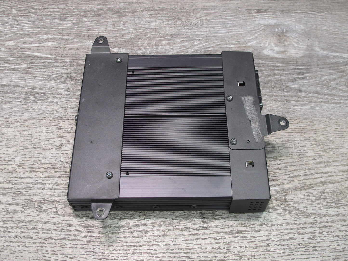 01-06 BMW E46 325Ci 330Ci Coupe Harman Kardon Audio Amplifier AMP 6946985 OEM