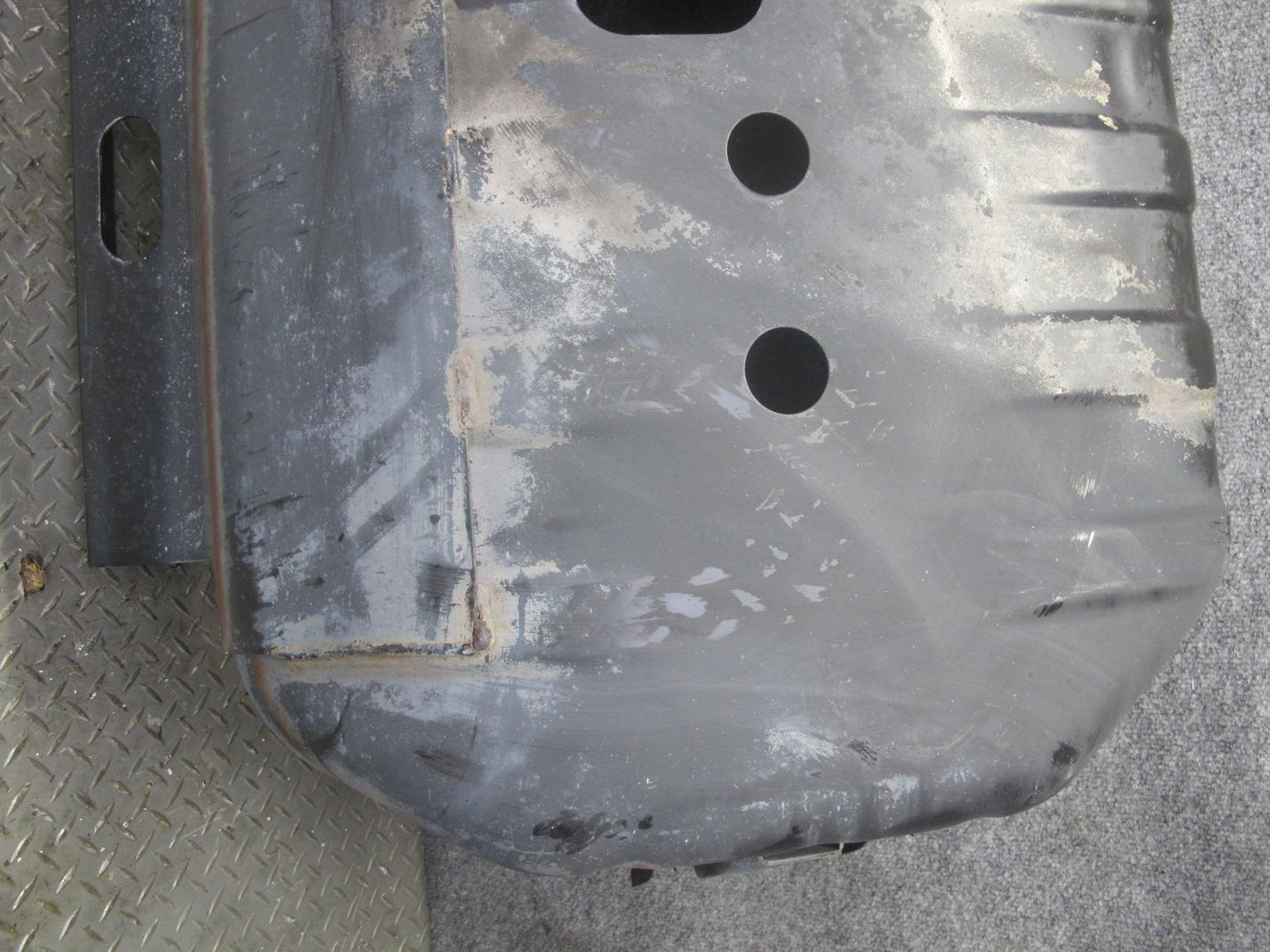 99-01 Isuzu Vehicross Rear Lower Gas Fuel Tank Skid Plate Shield Cover OEM
