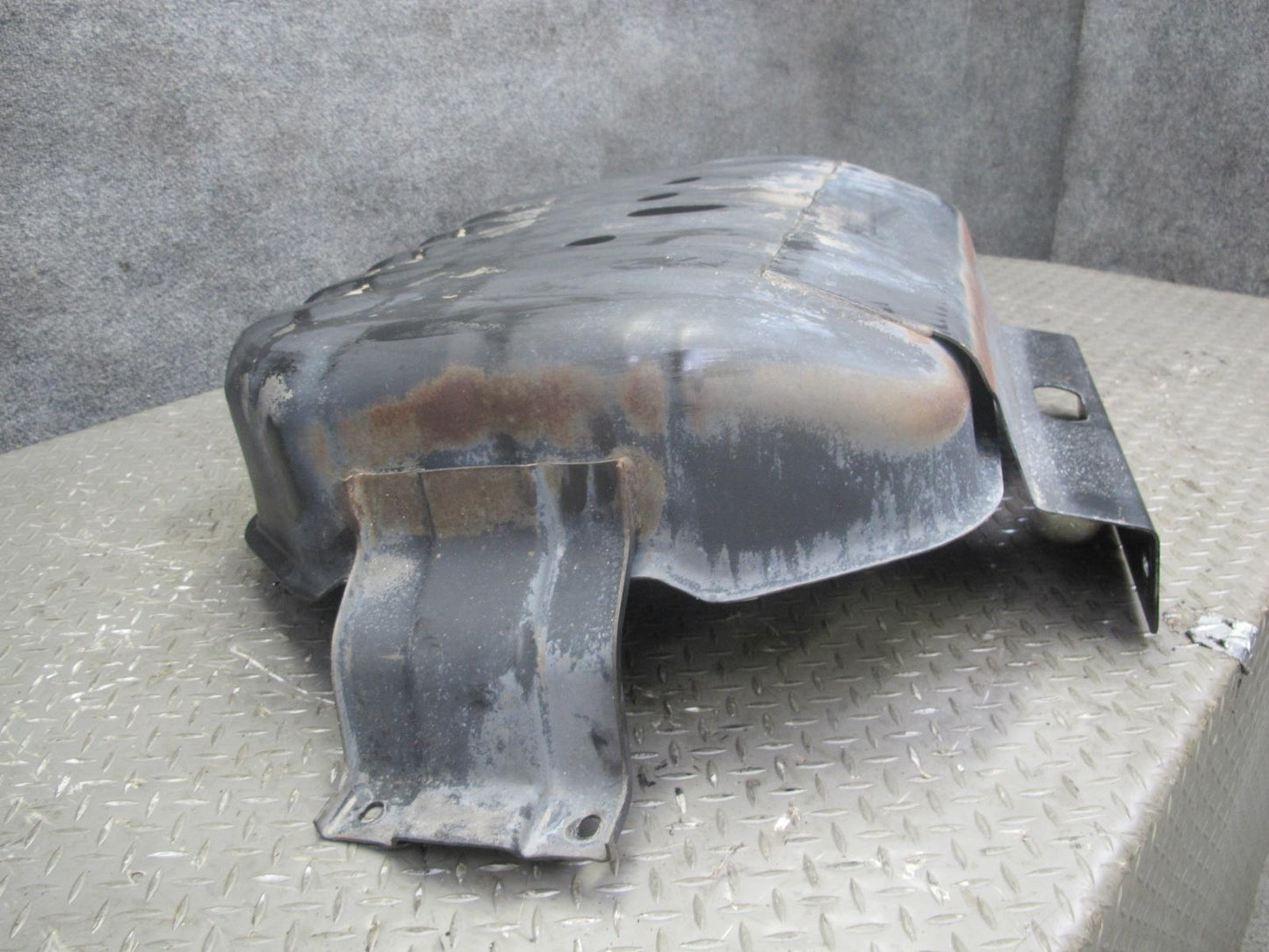 99-01 Isuzu Vehicross Rear Lower Gas Fuel Tank Skid Plate Shield Cover OEM