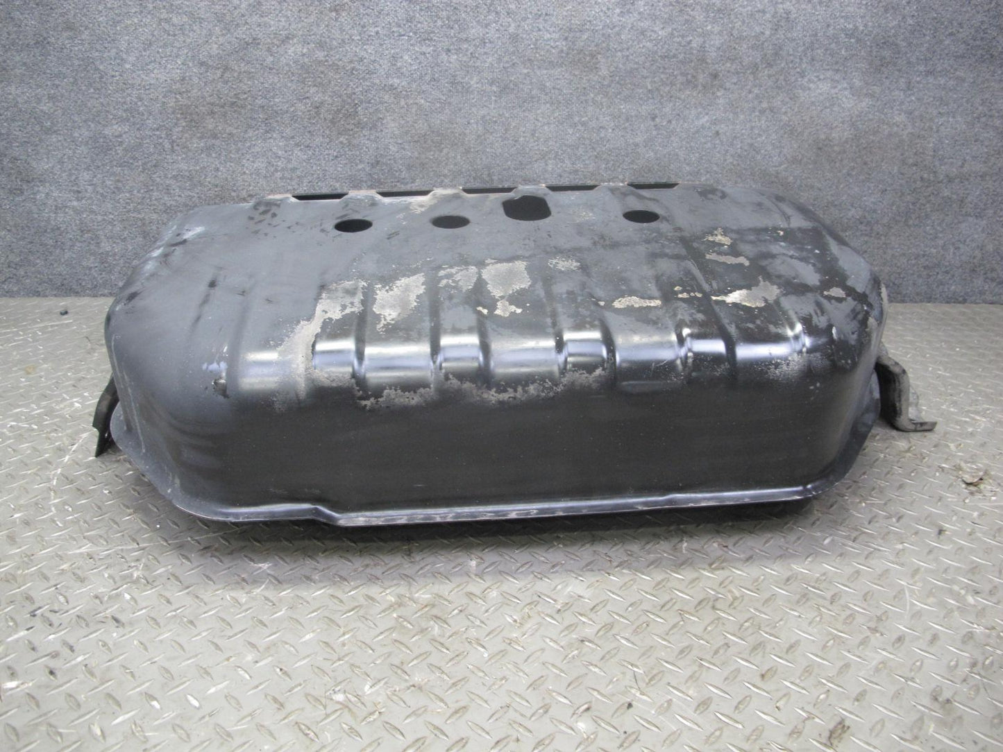 99-01 Isuzu Vehicross Rear Lower Gas Fuel Tank Skid Plate Shield Cover OEM