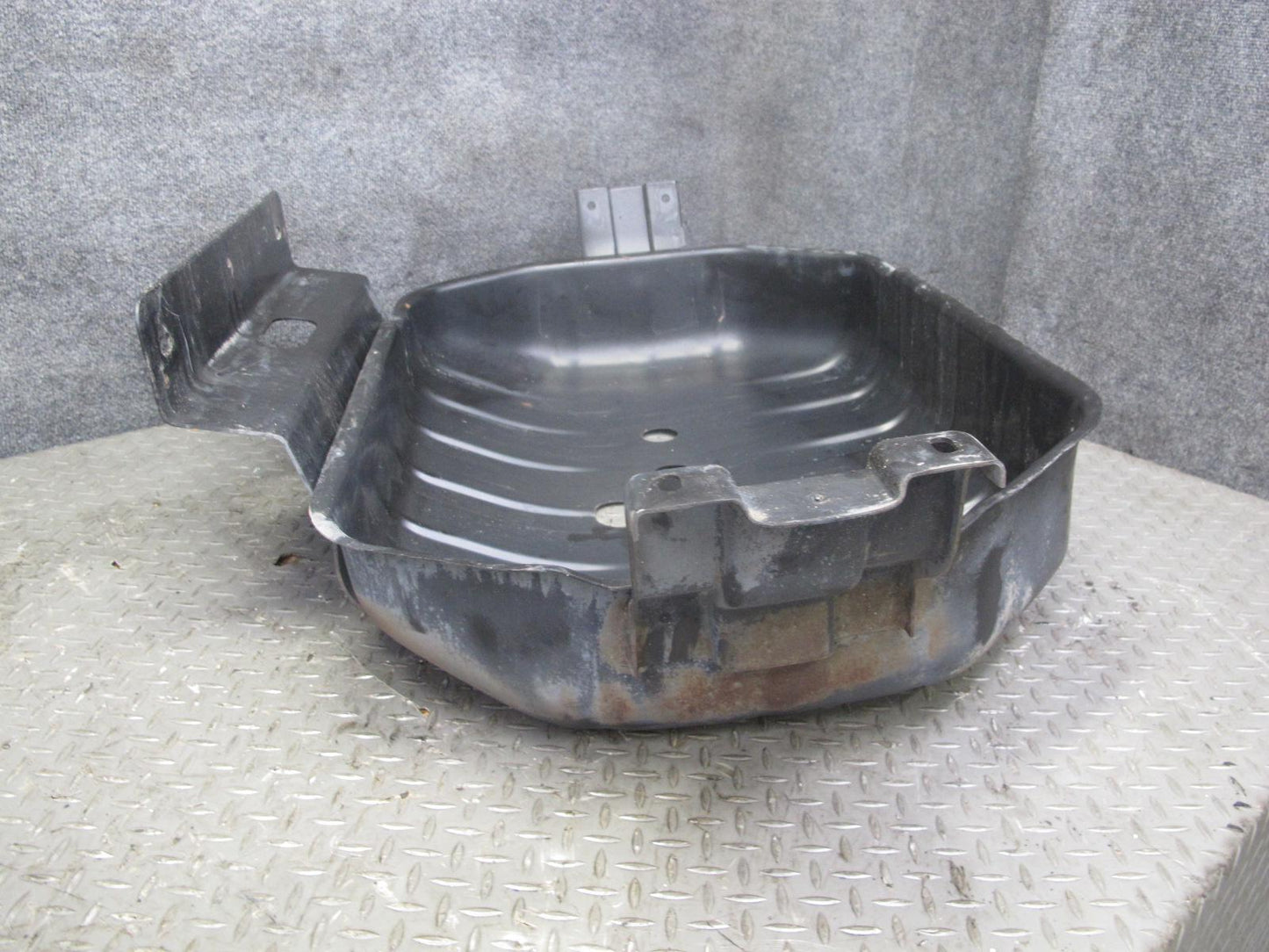 99-01 Isuzu Vehicross Rear Lower Gas Fuel Tank Skid Plate Shield Cover OEM