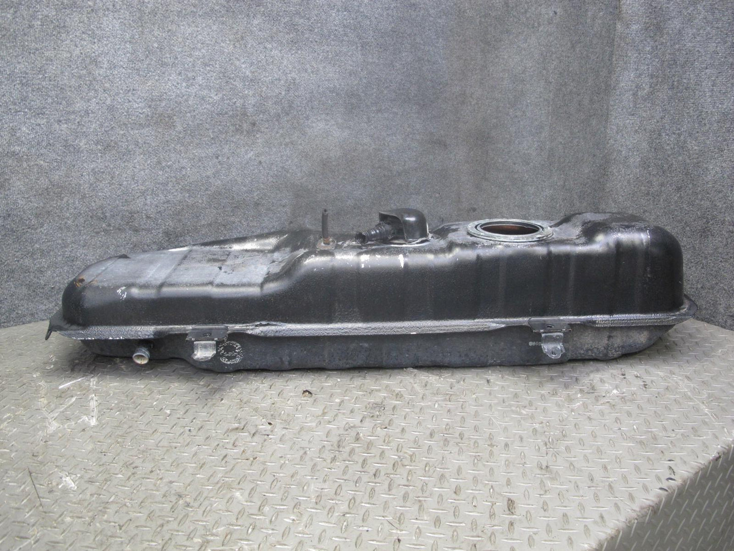 00-05 Toyota MR2 Spyder ZZW30L 1ZZFE Fuel Tank Unit OEM
