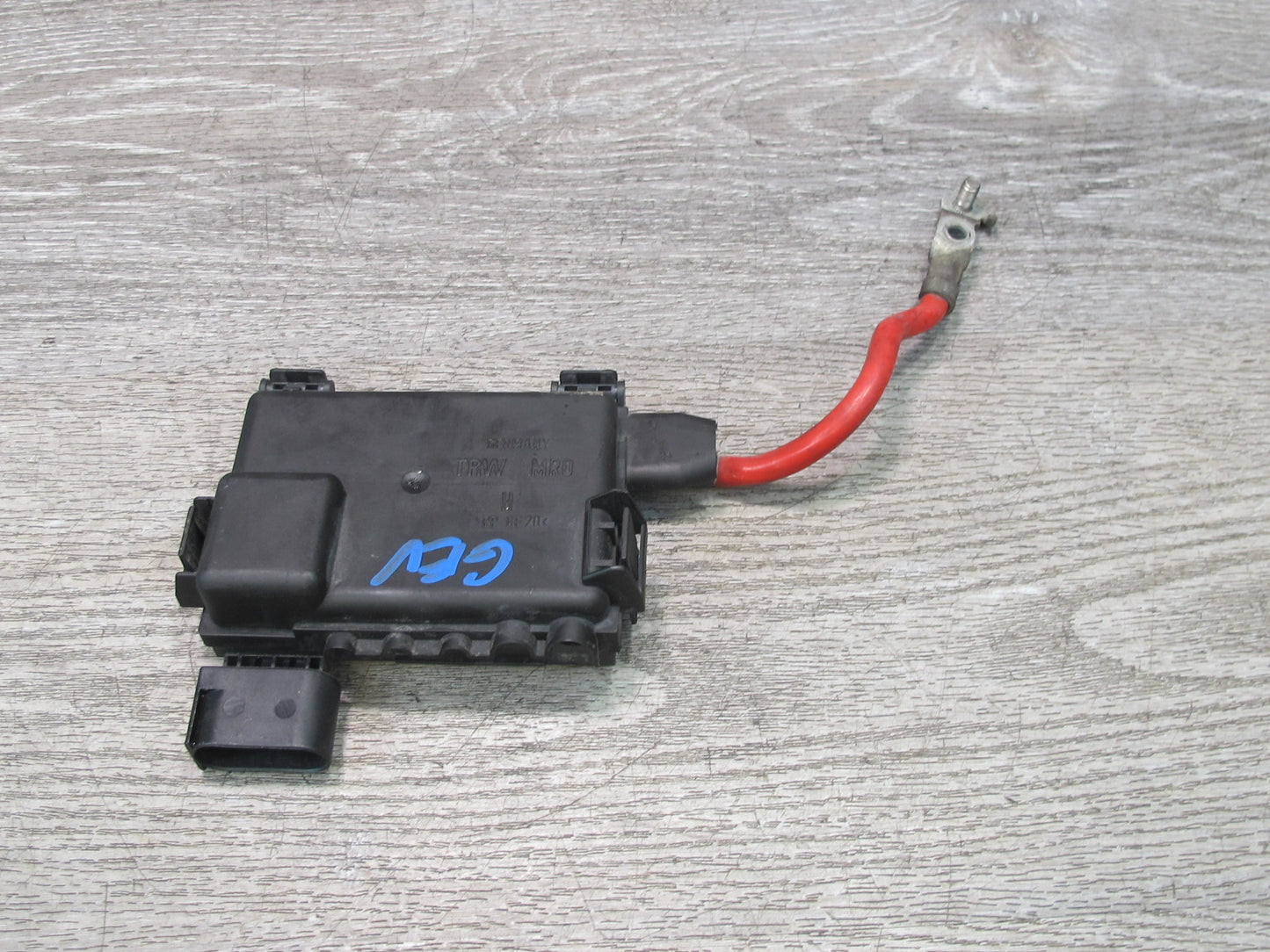 99-03 VW Eurovan T4 Positive Battery Cable Terminal Junction Fuse Box OEM