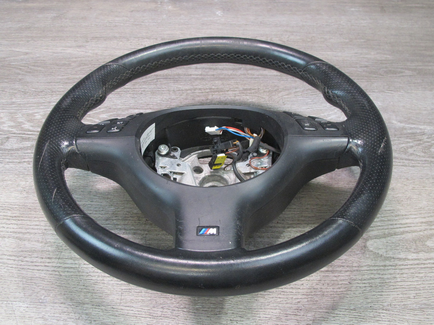 05-06 BMW E46 330Ci M54 M-sport Leather Steering Black w Controls OEM