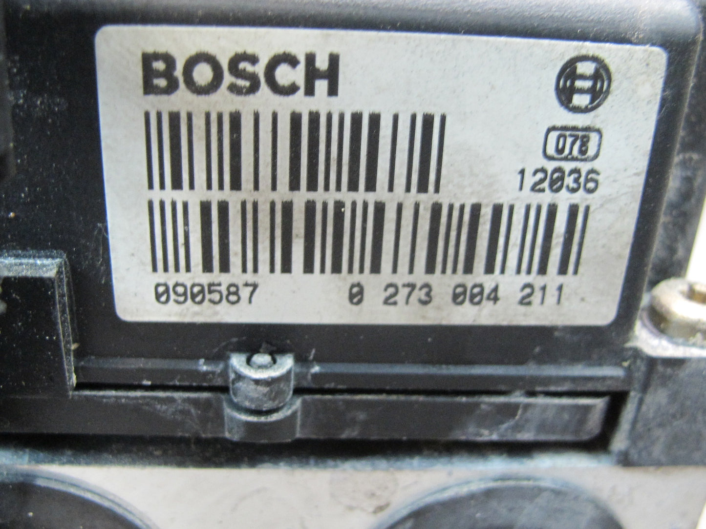 99-03 VW Eurovan T4 Anti Lock Brake ABS Pump Module Unit OEM
