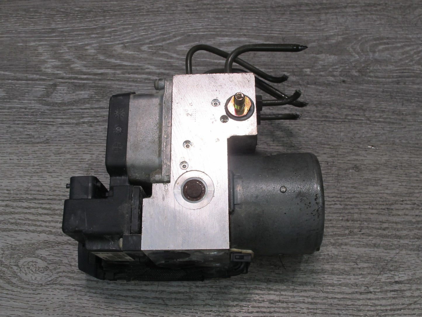 99-03 VW Eurovan T4 Anti Lock Brake ABS Pump Module Unit OEM