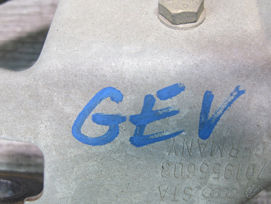 99-03 VW Eurovan T4 Windshield Wiper Transmission Linkage w Motor OEM