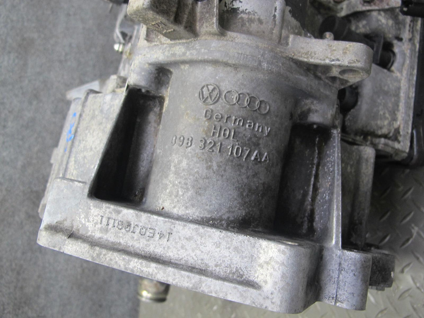 01-03 VW Eurovan T4 2.8L EQJ A/T Automatic Transmission 77k Miles OEM