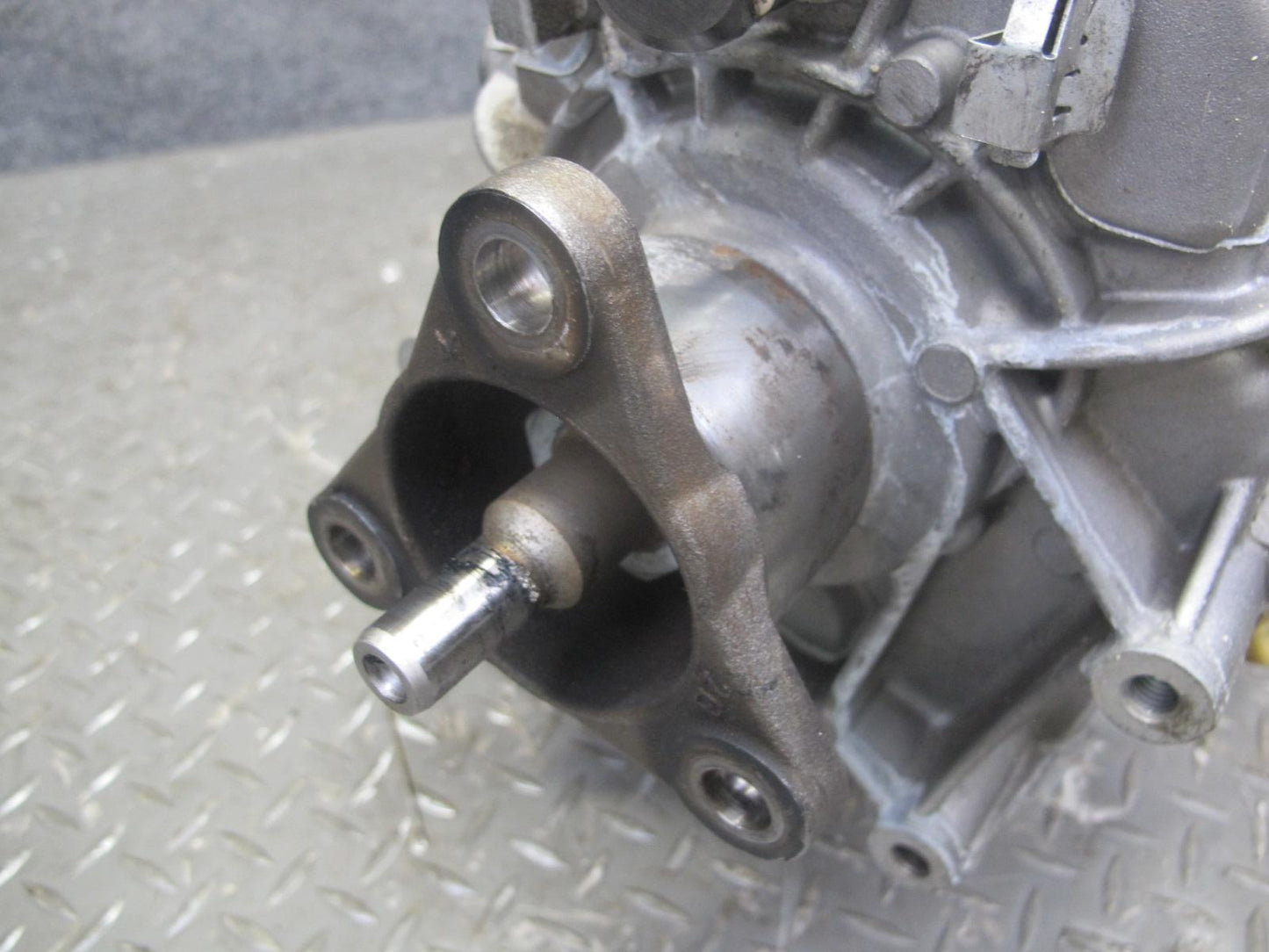 04-06 BMW E46 330Ci M54 GS6S37BZ M/T Manual Transmission Gearbox 104k Miles OEM