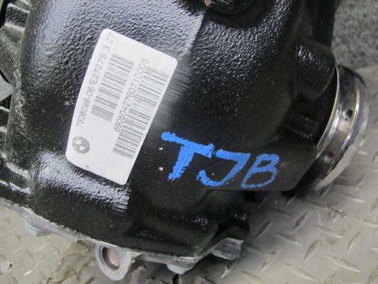 01-06 BMW E46 330i 330CI M/T Rear Differential Carrier 3.07 Ratio 104K Miles OEM