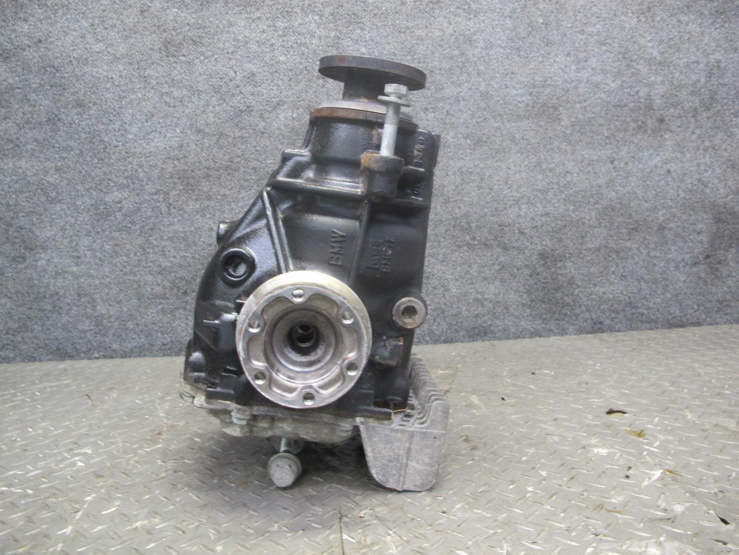03-05 BMW E85 Z4 A/T Rear Differential Carrier 3.46 Ratio 96K Miles 7514130 OEM