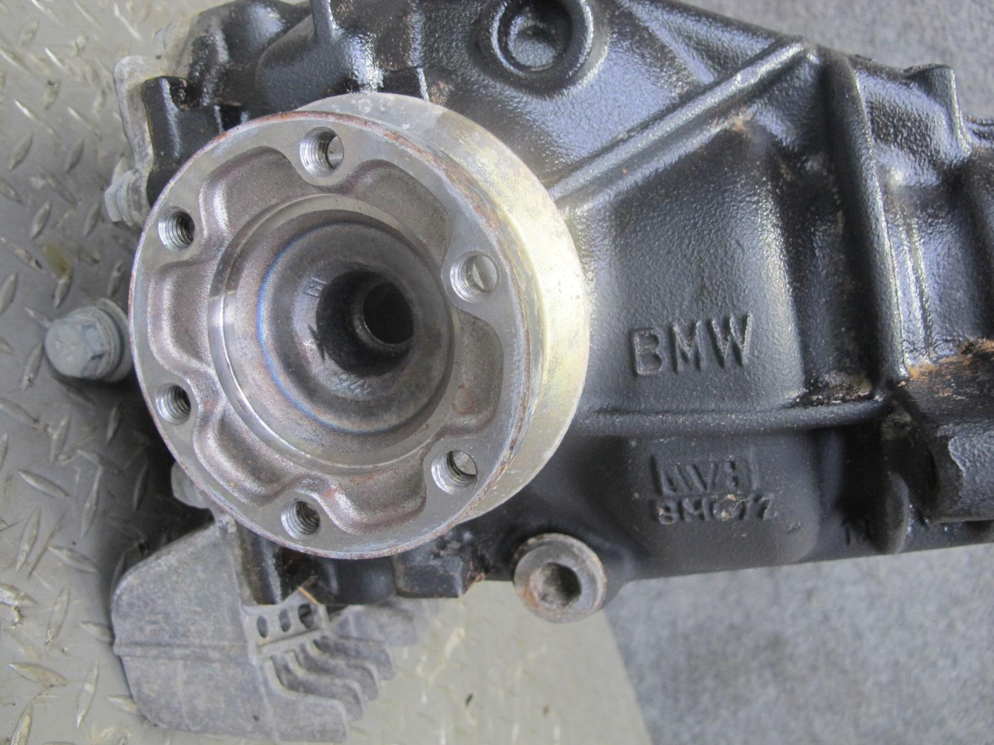 03-05 BMW E85 Z4 A/T Rear Differential Carrier 3.46 Ratio 96K Miles 7514130 OEM