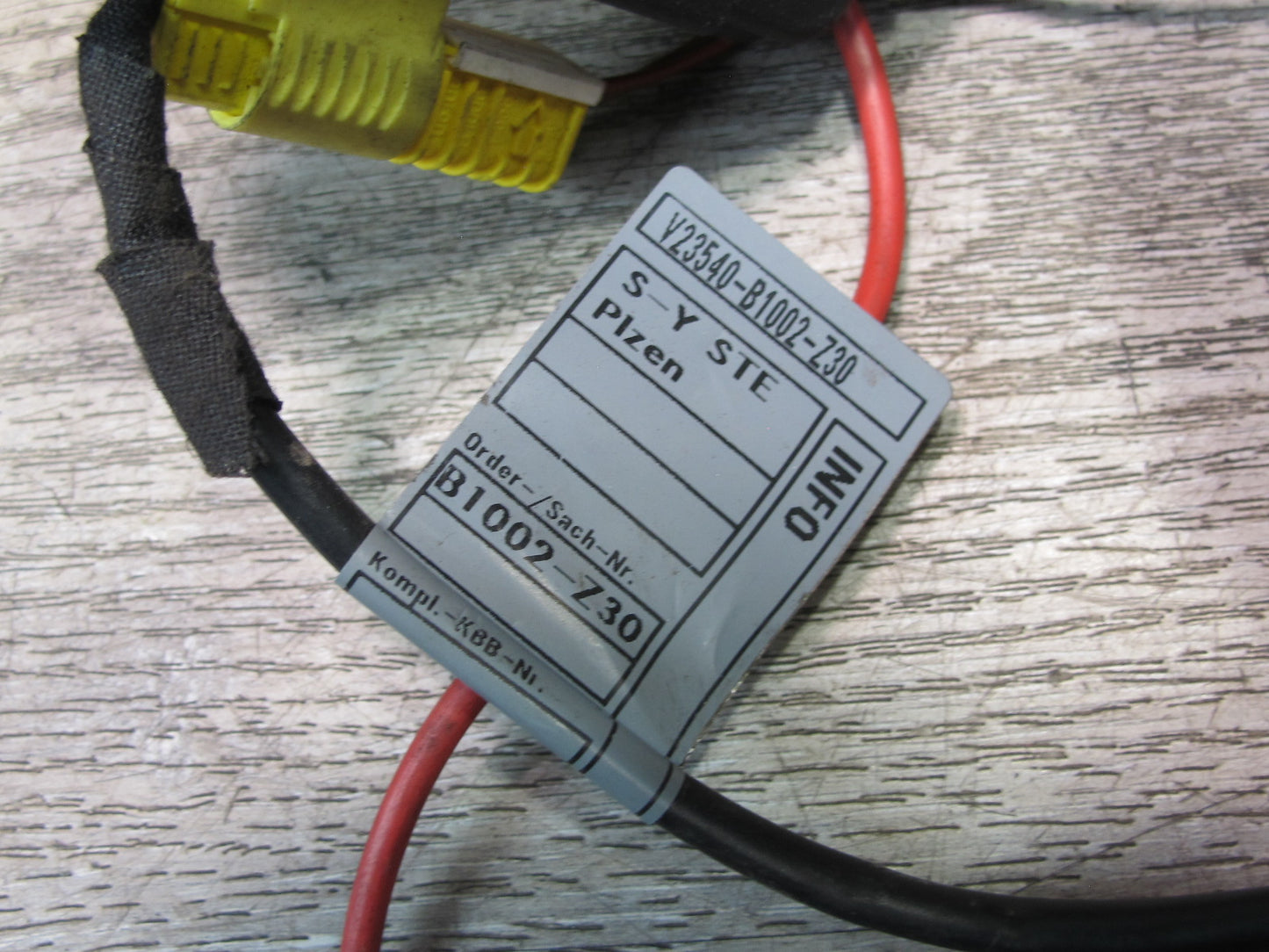 2003 BMW E85 Z4 3.0L Battery Cable Terminal Wire Harness w Covering Base Set OEM