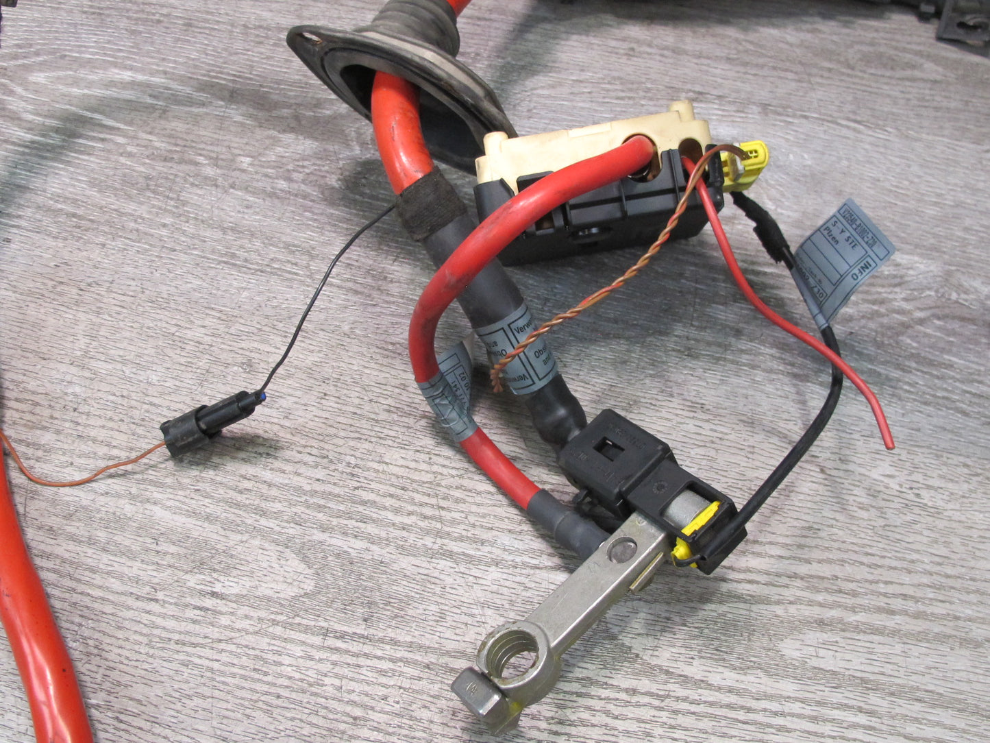 2003 BMW E85 Z4 3.0L Battery Cable Terminal Wire Harness w Covering Base Set OEM