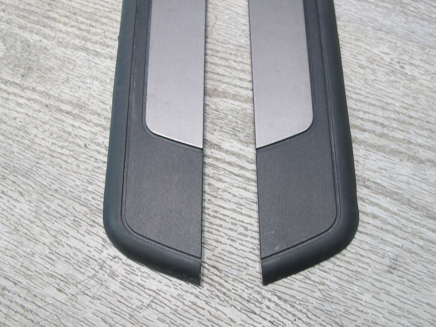 03-16 BMW E89 E86 E85 Z4 Set of 2 Left & Right Door Sill Scuff Plate Trim OEM