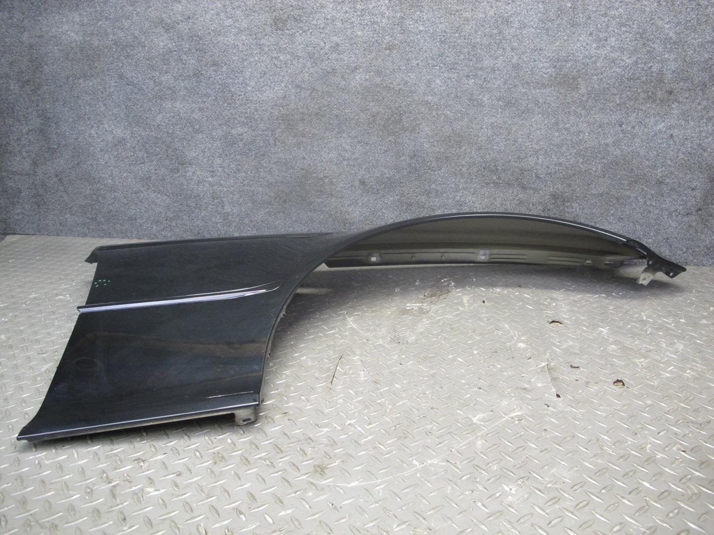 04-06 BMW E46 325Ci 330Ci Coupe Convertible Front Right Fender Shell Panel OEM