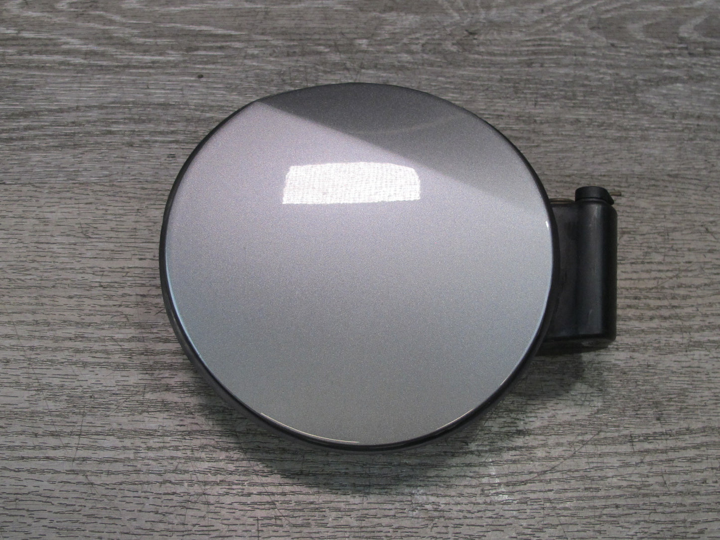 03-08 BMW E85 Z4 Fuel Door Lid Cover w Housing Sterling Gray OEM