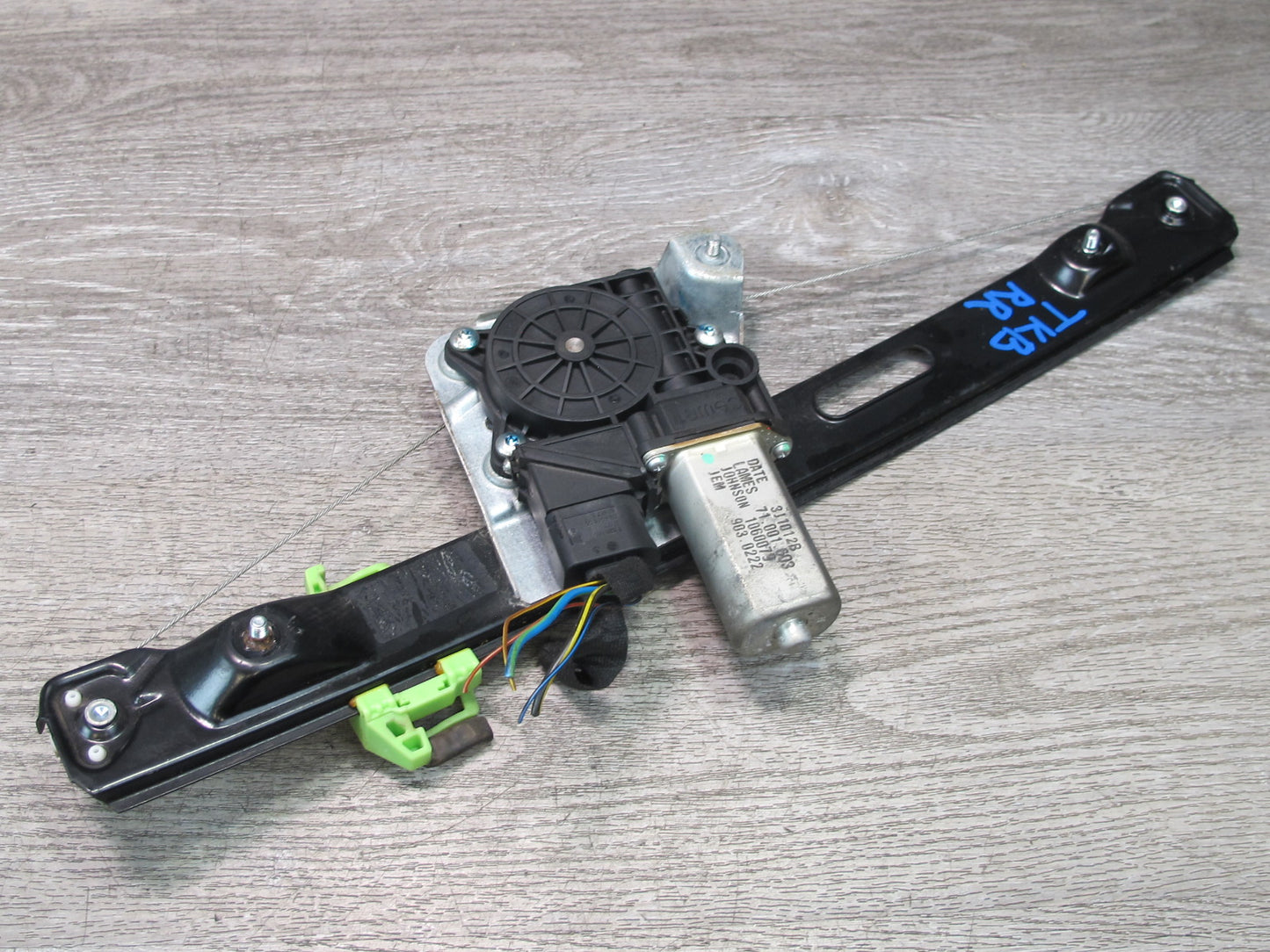 2008-2013 BMW E90 M3 328i 335i Rear Right Door Window Regulator w Motor