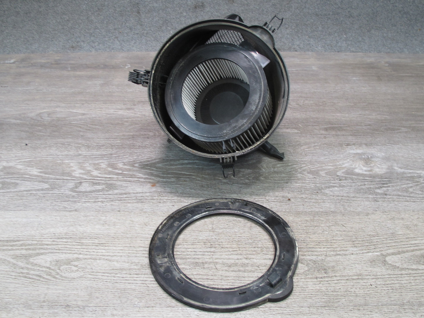 99-03 VW Eurovan T4 Cabin Interior Air Cleaner Housing w Filter OEM