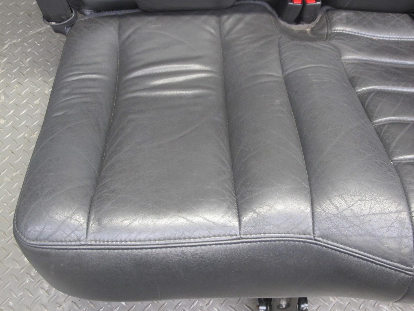 2005-2007 Hummer H2 Rear 2ND ROW Left & Right Side Leather Seat Set of 2 Black