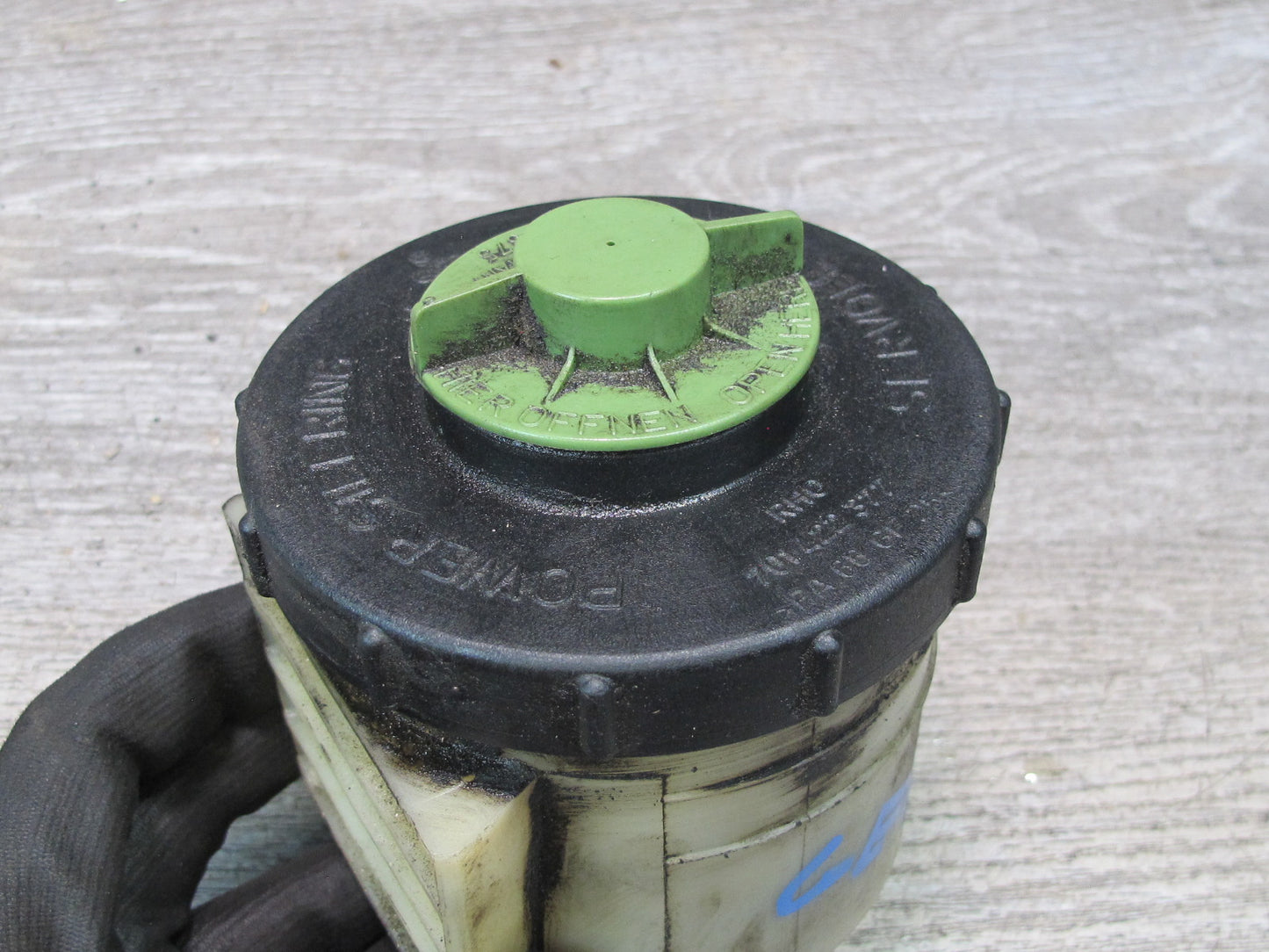99-03 VW Eurovan T4 Power Steering Fluid Reservoir Bottle Tank 701422373A OEM