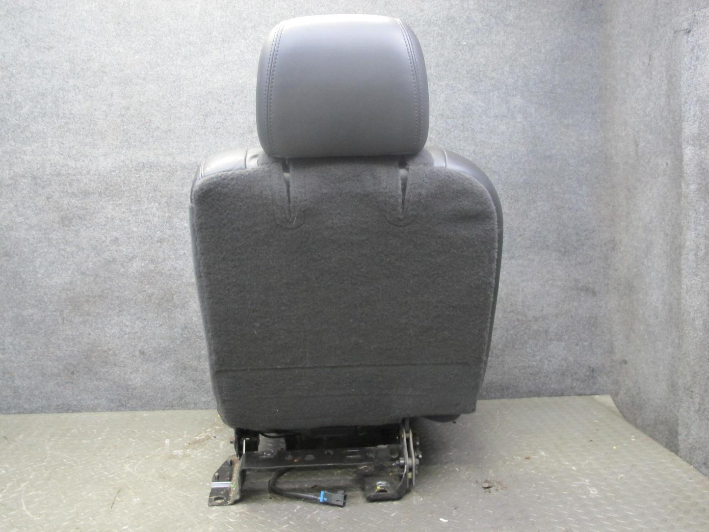 2005-2007 Hummer H2 Rear 2ND ROW Left & Right Side Leather Seat Set of 2 Black