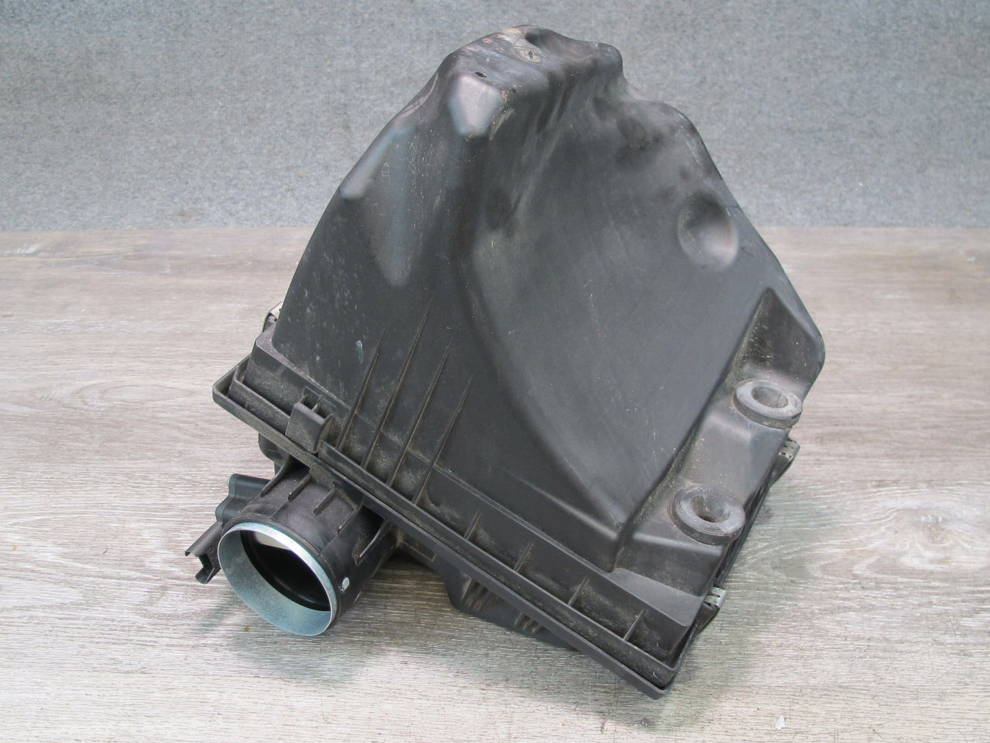 06-08 BMW E86 E85 Z4 3.0L N52 Air Intake Cleaner Filter Box w Mass Sensor OEM