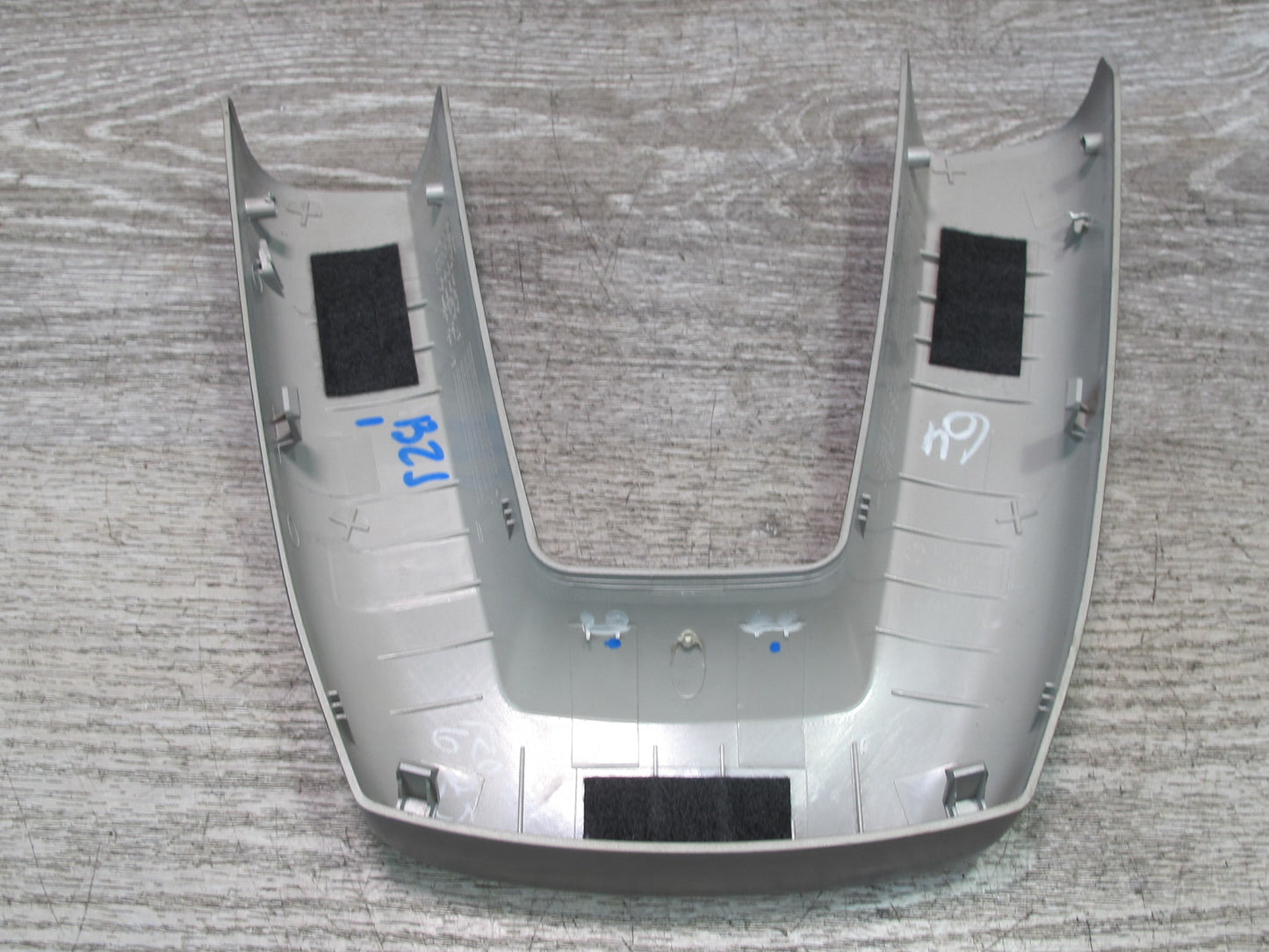 03-08 BMW E85 Z4 Set of 2 Rear Left Roll Bar Trim Cover OEM