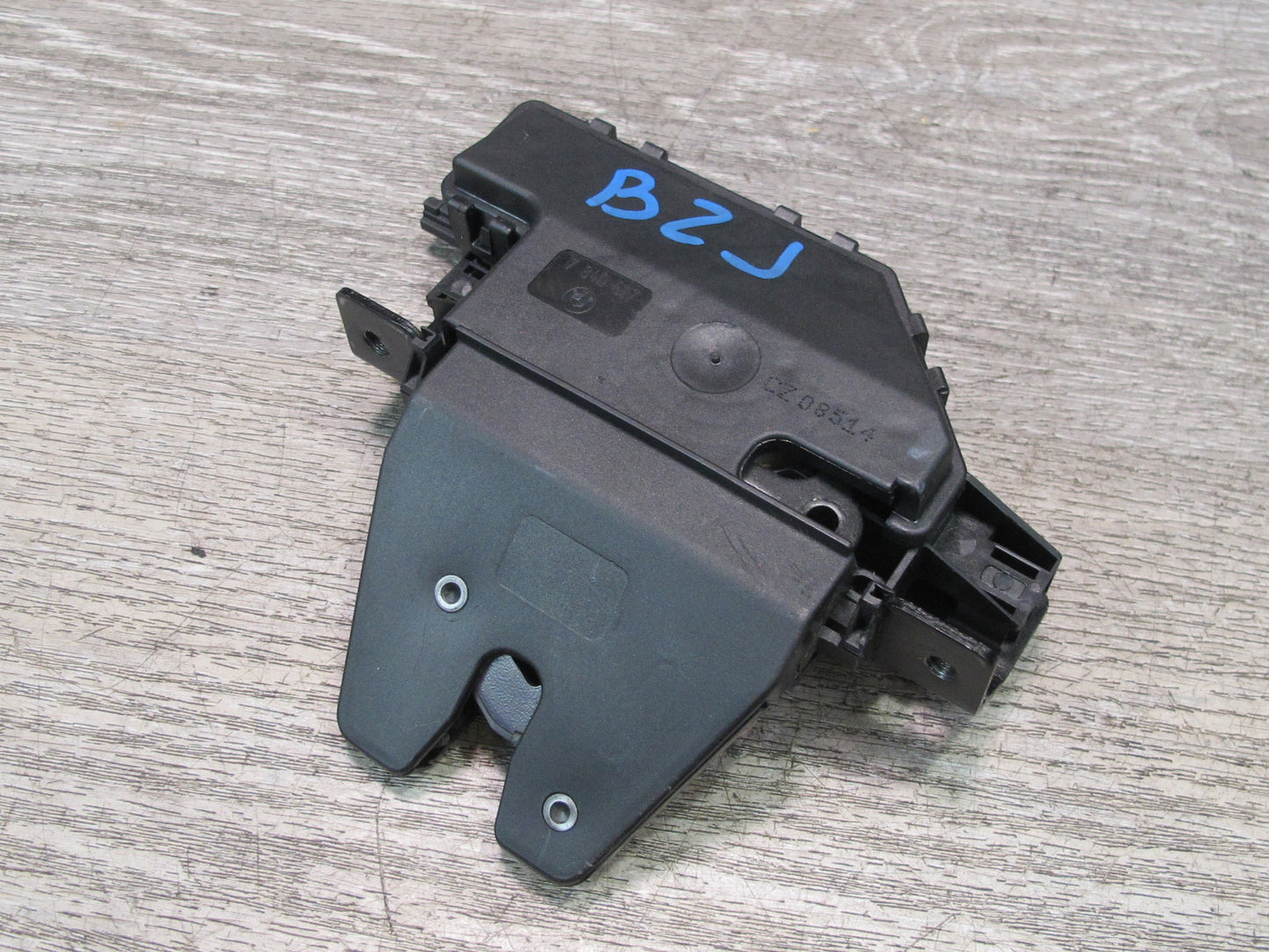 03-08 BMW E85 Z4 Roadster Trunk Lid Lock Latch Actuator OEM