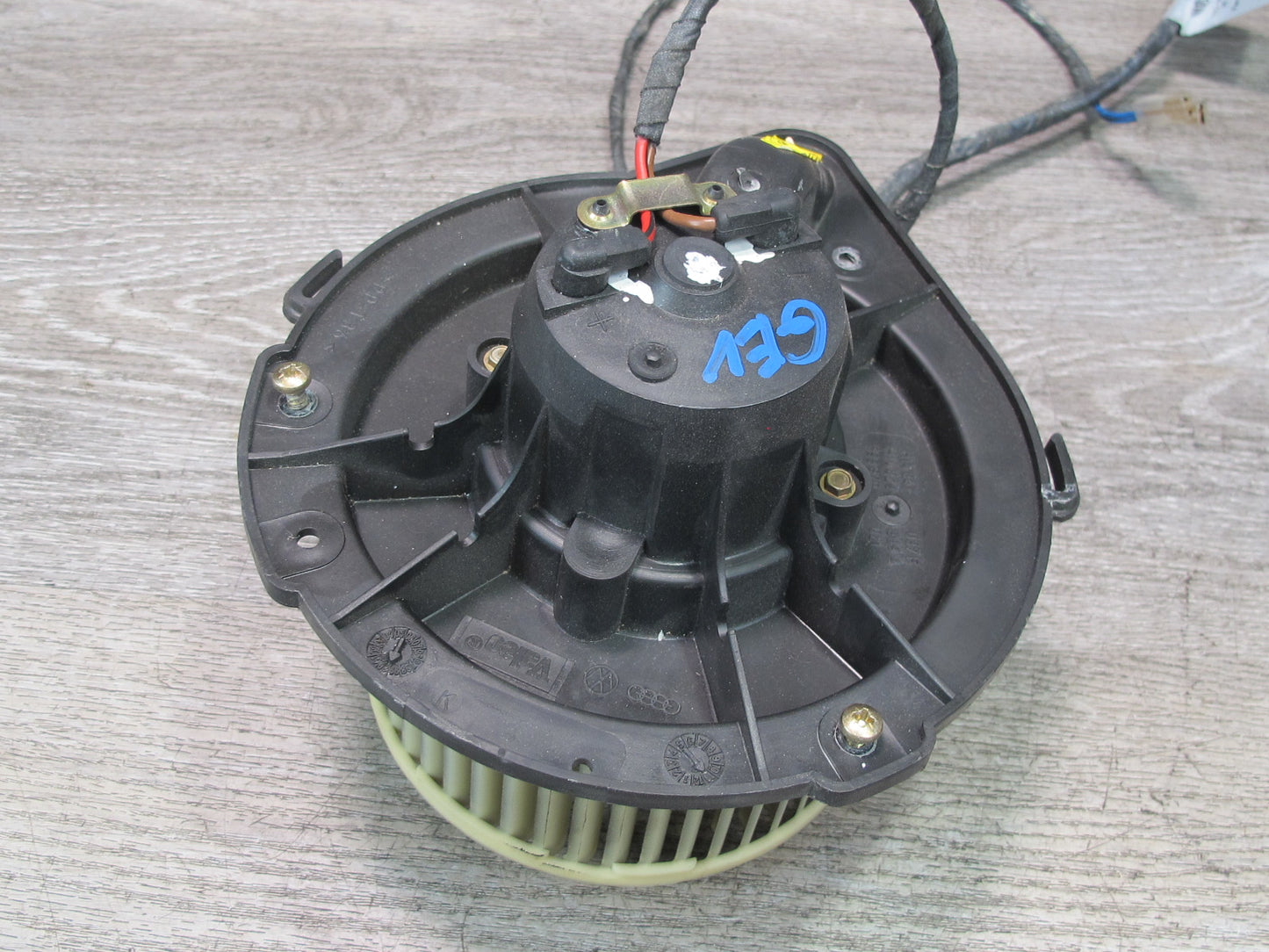 99-03 VW Eurovan T4 Front A/C Heater Blower Motor Fan w Resistor & Wiring OEM
