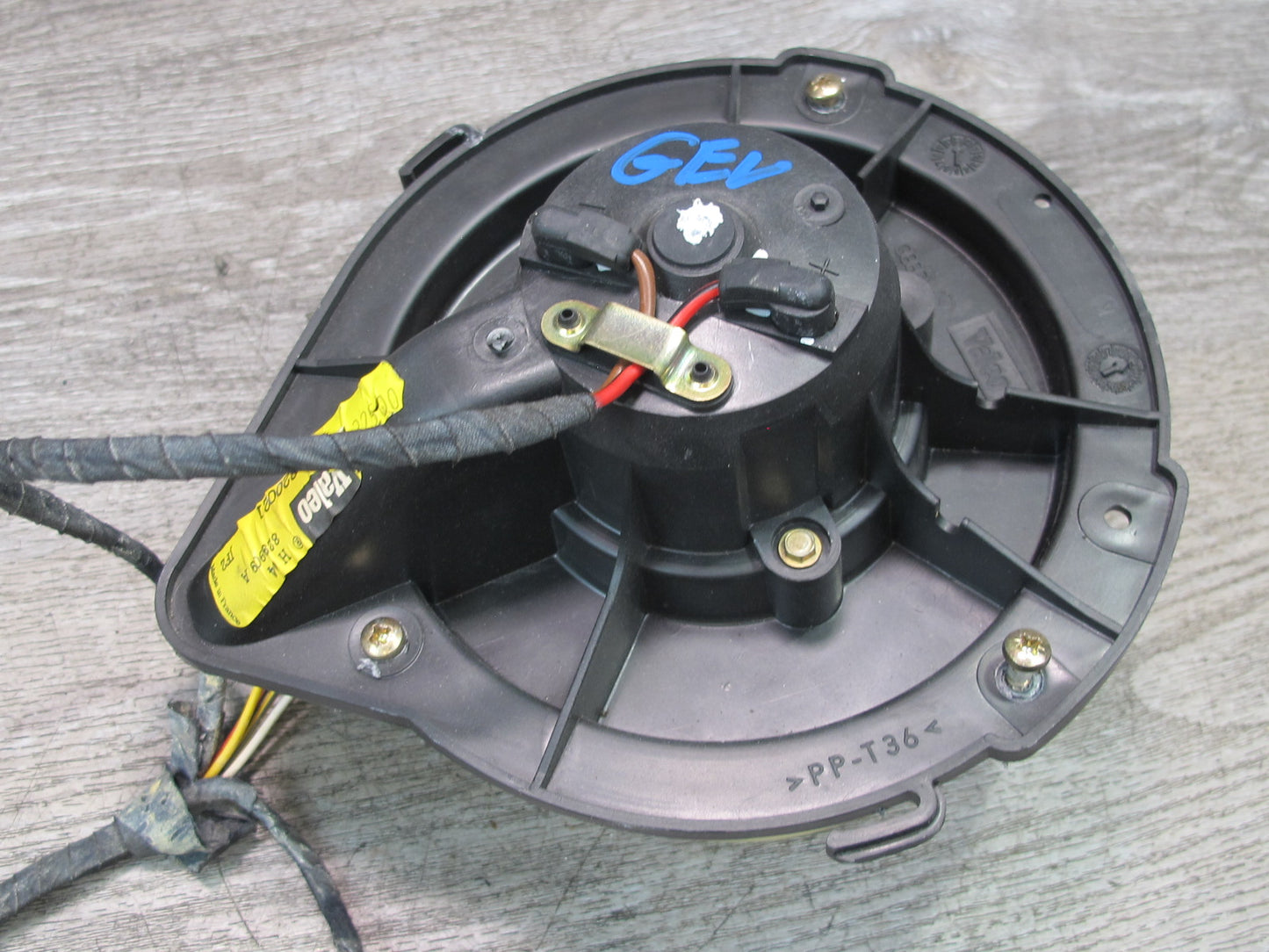 99-03 VW Eurovan T4 Front A/C Heater Blower Motor Fan w Resistor & Wiring OEM
