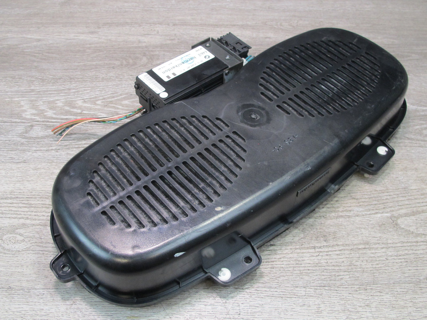 01-06 BMW E46 325Ci 330Ci Coupe Rear TOP Hi-fi Subwoofer w AMP Amplifier OEM