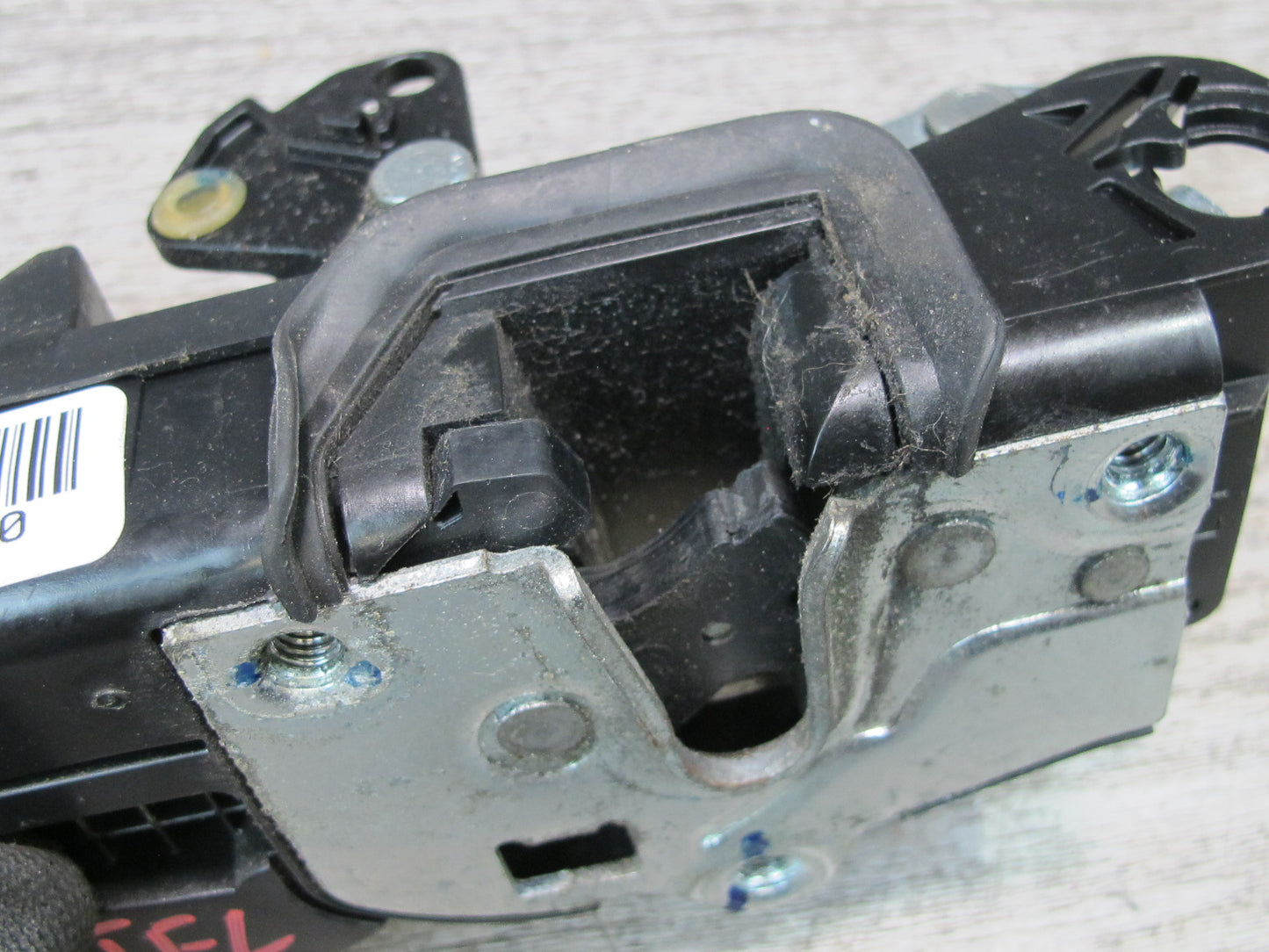 2003-2007 Hummer H2 Front Left Driver Side Door Lock Latch Actuator 15254040