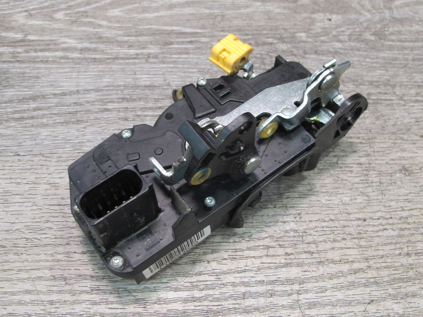 2003-2007 Hummer H2 Front Left Driver Side Door Lock Latch Actuator 15254040