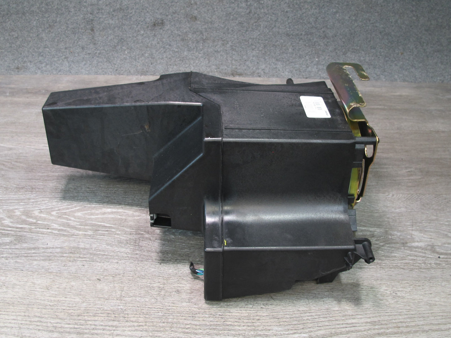 2003-2007 Hummer H2 Bose Audio Subwoofer Speaker Box 15177436